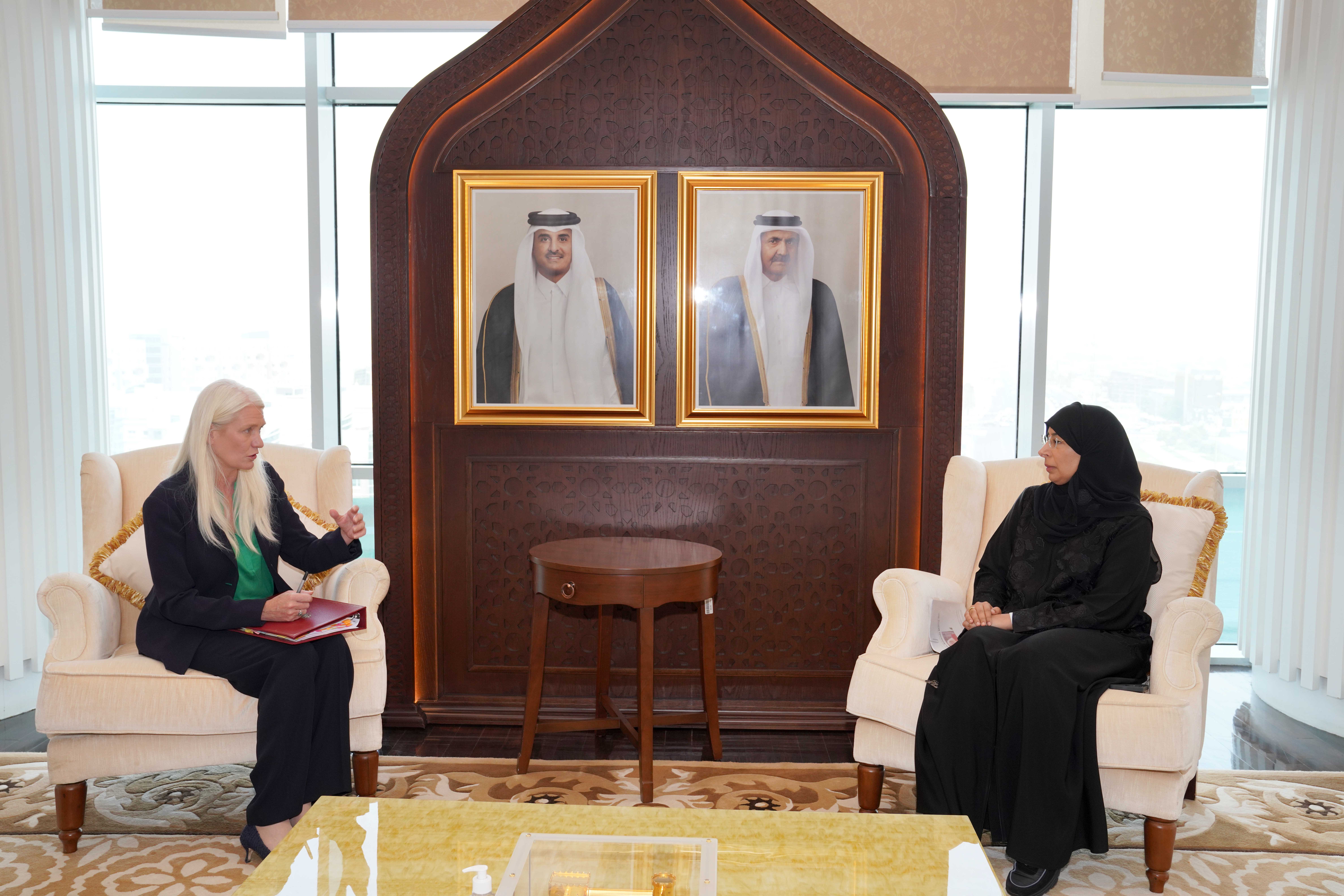 Minister of Public Health Meets UK Minister of State for Asia and Middle East​​
